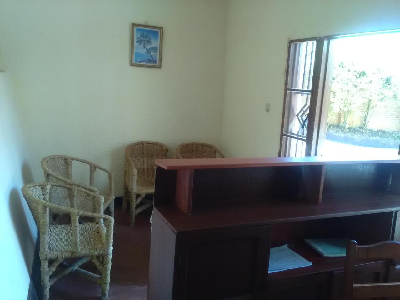 Gloria Motel Cyangugu Buitenkant foto