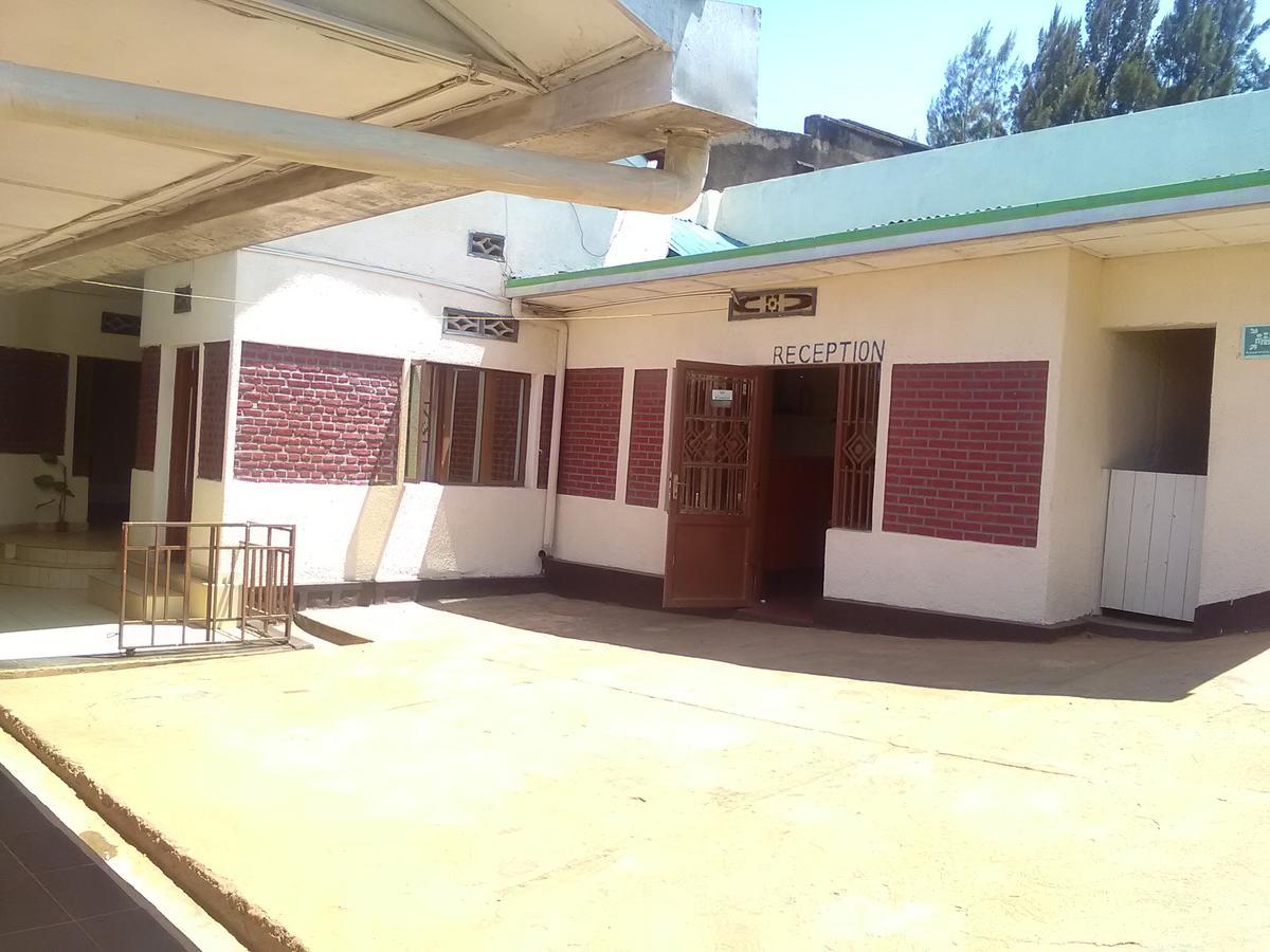 Gloria Motel Cyangugu Buitenkant foto