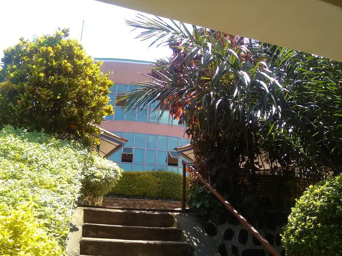 Gloria Motel Cyangugu Buitenkant foto