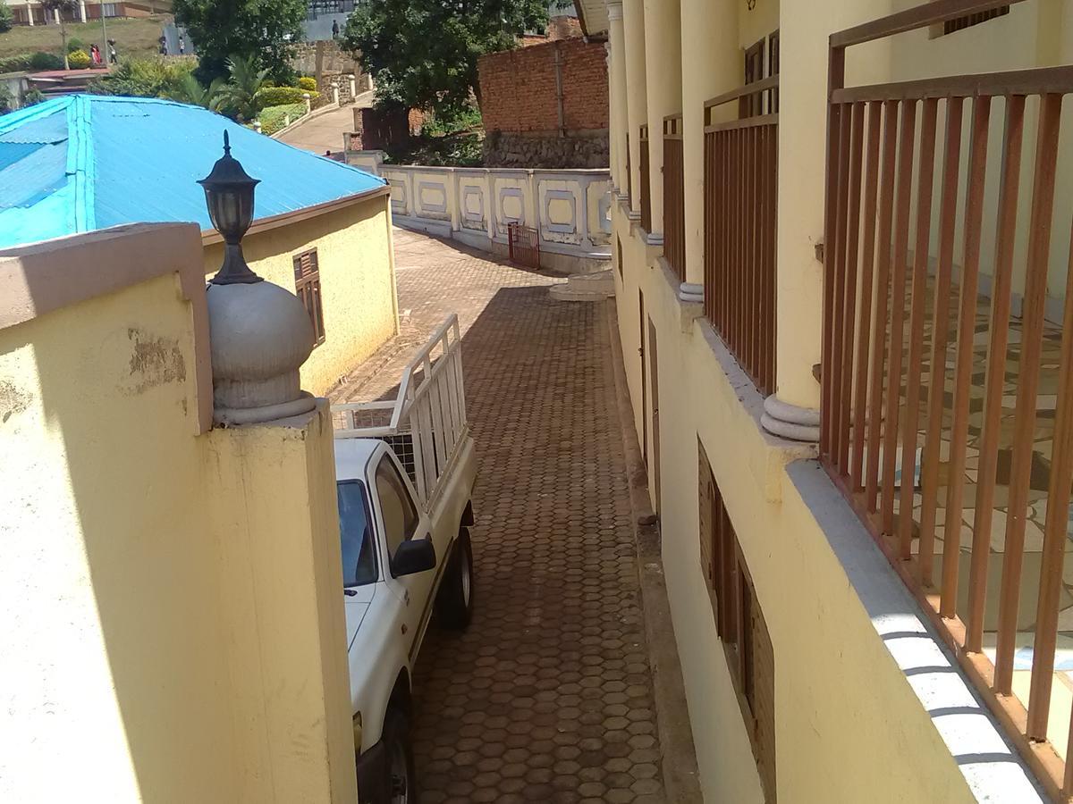 Gloria Motel Cyangugu Buitenkant foto