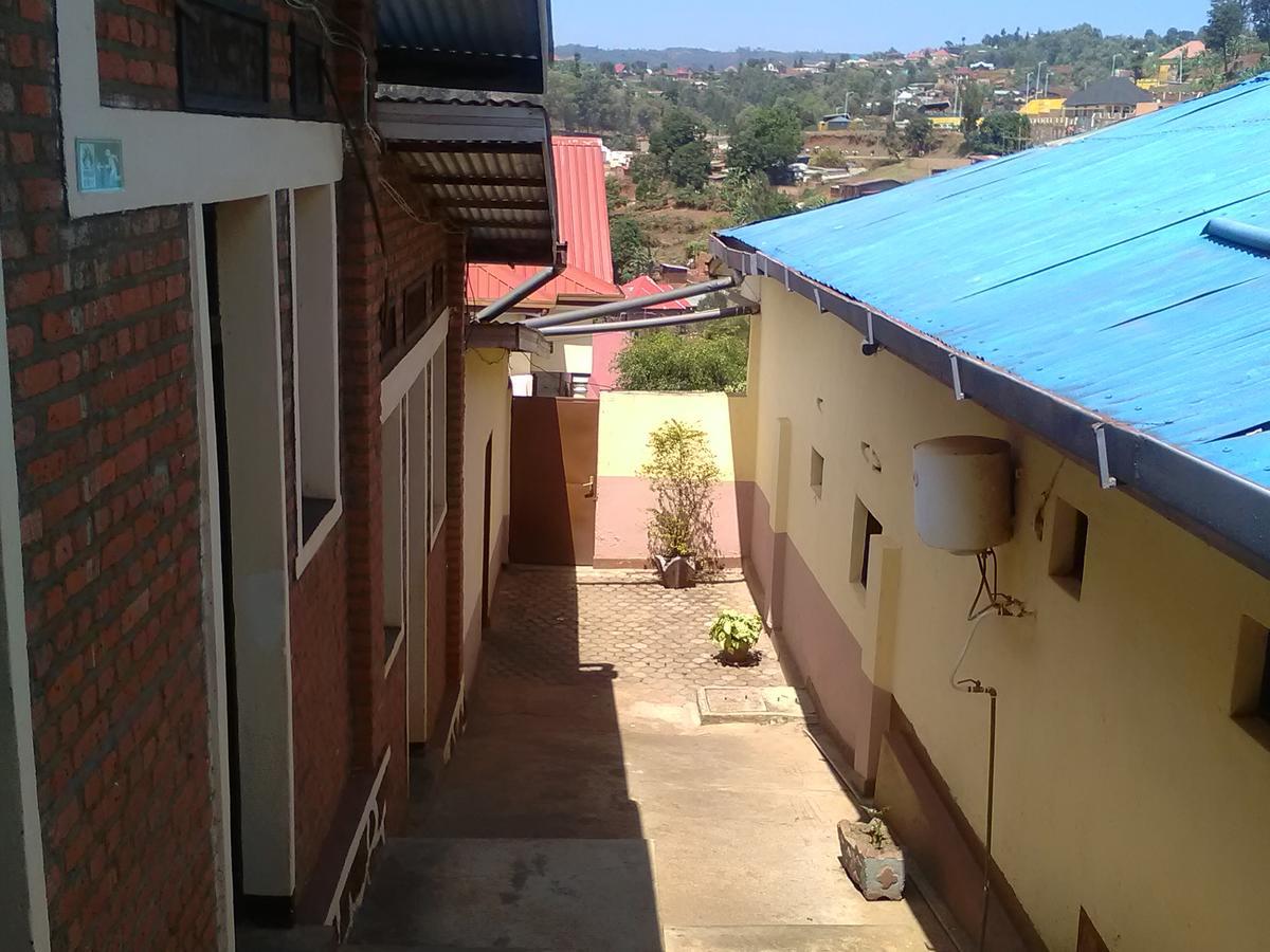 Gloria Motel Cyangugu Buitenkant foto