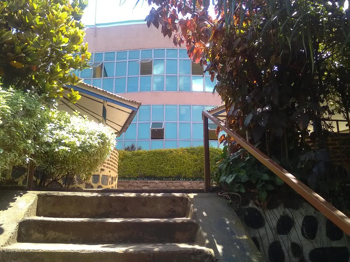 Gloria Motel Cyangugu Buitenkant foto