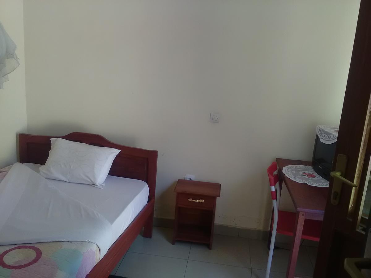 Gloria Motel Cyangugu Buitenkant foto